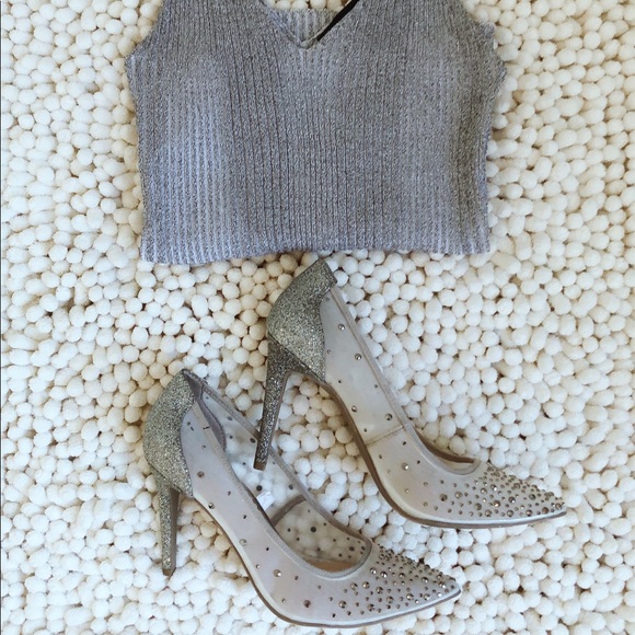 📌sold📌🔥20$⬇️ SALE!!new silver cocktail shoes - Picture 4 of 7